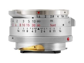 “初代スチールリム”をオマージュした真鍮鏡筒の35mmレンズ