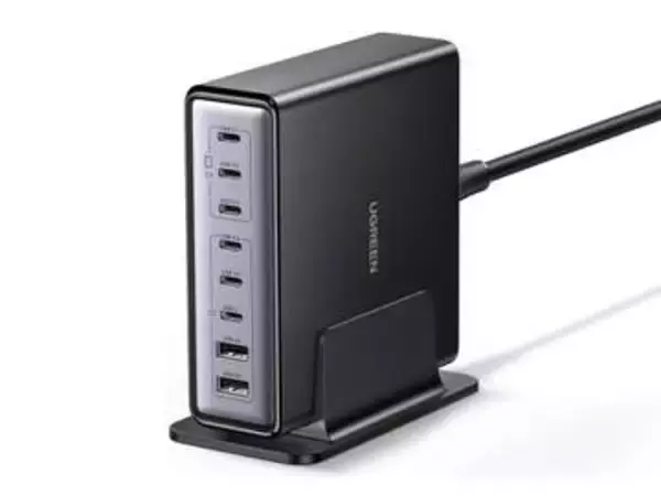 本日のお買い得商品 デスク周りをすっきりと…計8ポートの“卓上急速充電器”が30％OFF