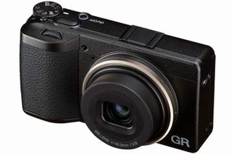 「RICOH GR」用アクセサリー11製品が11月2日に値上げ　コンバージョンレンズ・ソフトケース・ストラップなど