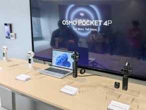 デジカメ動画Watch：正式発表前のDJI「Osmo Pocket 4P」をハンズオン 2眼ジンバルカメラの第1印象は？　広角→望遠がシームレスに変化