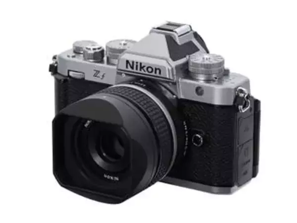ニコン「Z 40mm f/2」「Z 28mm f/2.8」用の純正角型フード　野鳥ストラップ、レインカバー、手袋などのアクセサリーも