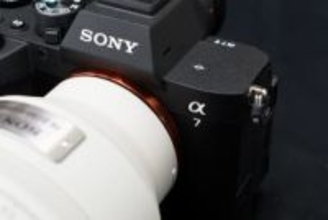 触ってきました「ソニーα7 V」　AI技術で強化されたオートホワイトバランス　バッテリーの持ちにも注目