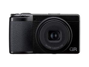 「RICOH GR IVx」が開発発表　新開発のGRレンズ　発売は今冬以降に