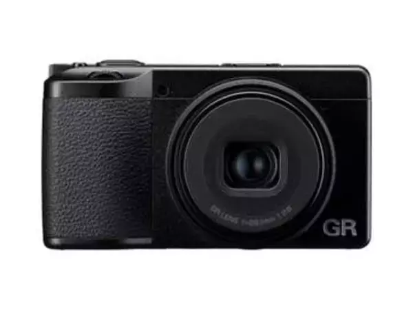 「RICOH GR IVx」が開発発表　新開発のGRレンズ　発売は今冬以降に