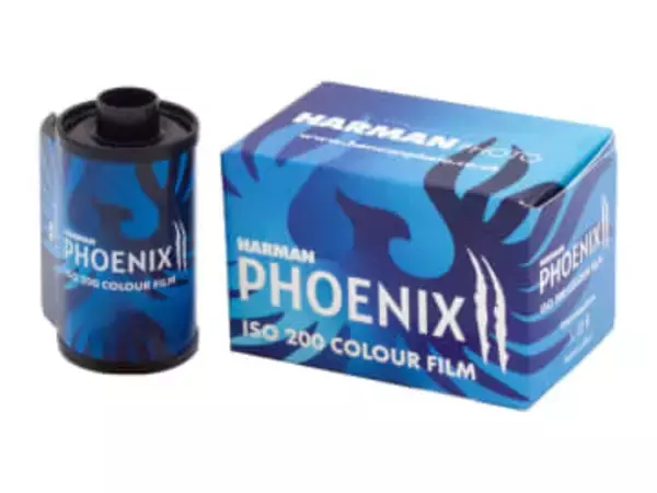 35mmカラーネガフィルム「HARMAN PHOENIX II」に24枚撮り