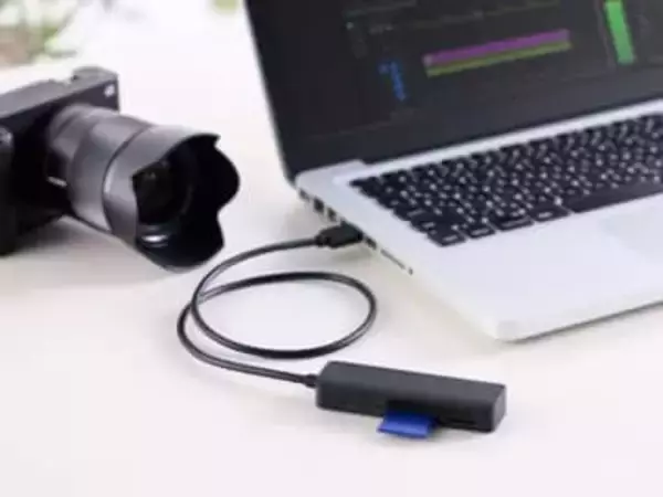 コンパクトフラッシュの読み書きが可能なUSBカードリーダー　SD／microSDメモリーカードにも対応