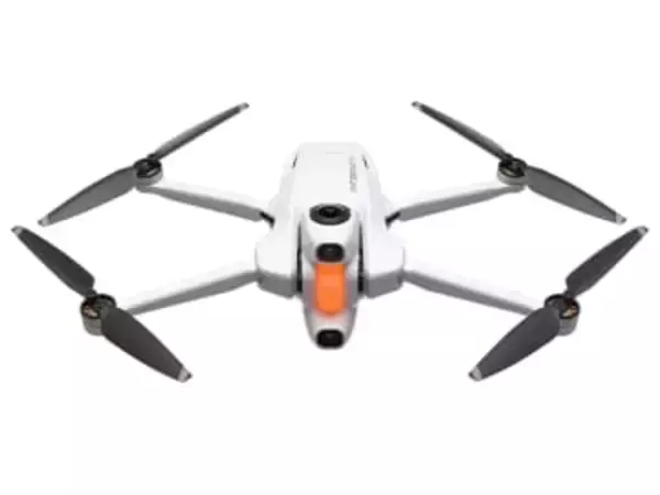 8K360°カメラ搭載ドローン「Antigravity A1」が日本で発売　Visionゴーグルで没入感のあるフライト体験