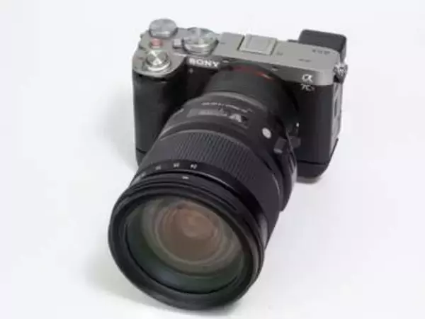 赤城耕一の「アカギカメラ」 第139回：標準ズームレンズの食わず嫌いを治した「シグマ24-105mm」という焦点域の思想