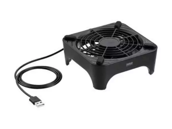 上に載せた機器に風を当てる「超小型冷却クーラー」　ポータブルSSDの熱対策にも