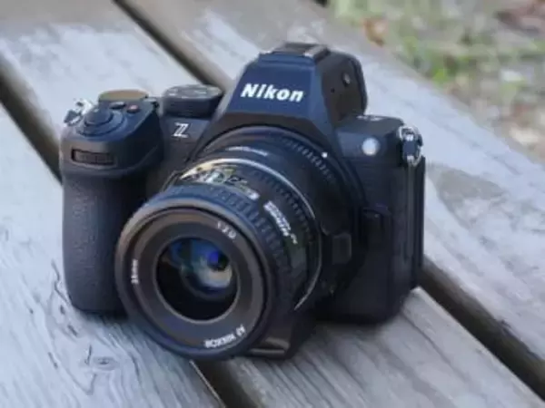 私はこれを買いました！：Fマウントレンズ資産を活かすためのFXフォーマット　ニコン Z5II（赤城耕一）