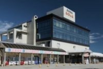 写真家が教えるお気に入りの「道の駅」 道の駅象潟ねむの丘 霧と光芒の元滝、天空の湿原へ。鳥海山麓撮影の理想的な拠点