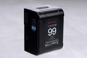 デジカメ動画Watch：USB PD対応で“Vマウント”も身近に――USB Type-Cでチャージできる高機能バッテリー MOMAN「Power99 PRO」