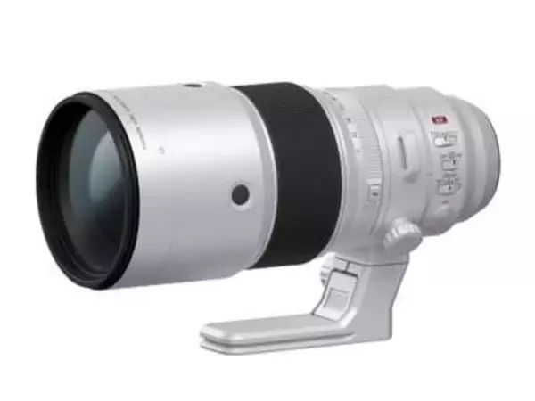 富士フイルムから609mm相当の大口径超望遠レンズ　シルバー鏡筒の「XF400mmF4.5 R LM OIS WR」