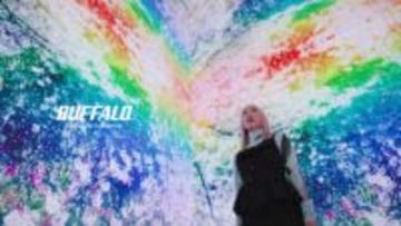 バッファローのCMに蜷川実花さんが出演　映像制作現場で外付けSSD・WI-Fiルーターが活躍