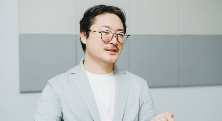 定例会で意見が出ないのは、メンバーのせいじゃない。率直な対話を生む「目的のひと言」と、心理的安全性のつくりかた