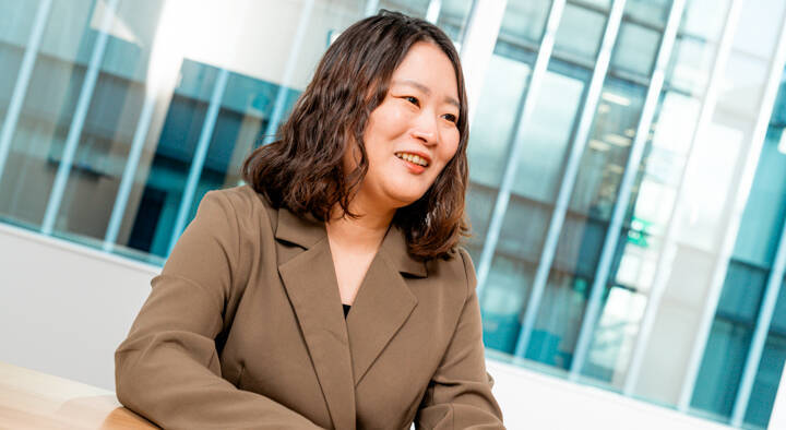 AI面接は信用できるのか？簡素な応募書類でもポテンシャルを見逃さず「年間15名」の採用可能性を開いたラクスの採用術