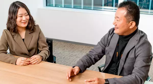 「AI面接は信用できるのか？簡素な応募書類でもポテンシャルを見逃さず「年間15名」の採用可能性を開いたラクスの採用術」の画像