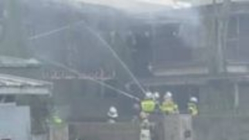 今治市で２階建ての無人アパート全焼「１階の真ん中の部屋から火」警察が原因調べる【愛媛】
