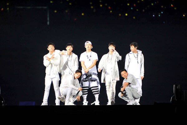 Bigbang 東京ドームで年末の大パーティー ライブレポート エキサイトニュース