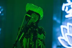 椎名林檎 初の台湾公演の模様を詳細に伝える ライブレポート エキサイトニュース 3 5