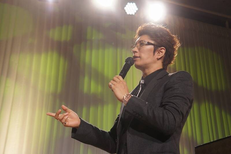 GACKT 「信じて付いてきてくれてありがとう」 ファンクラブ限定、43歳の誕生パーティー／レポート