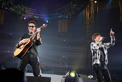 ありったけの想像力と創造力で2万人に 心 を届けたコブクロ エキサイトニュース