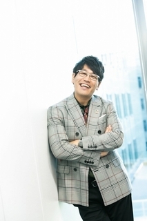 「人はみんな産まれて…死ぬ。」…