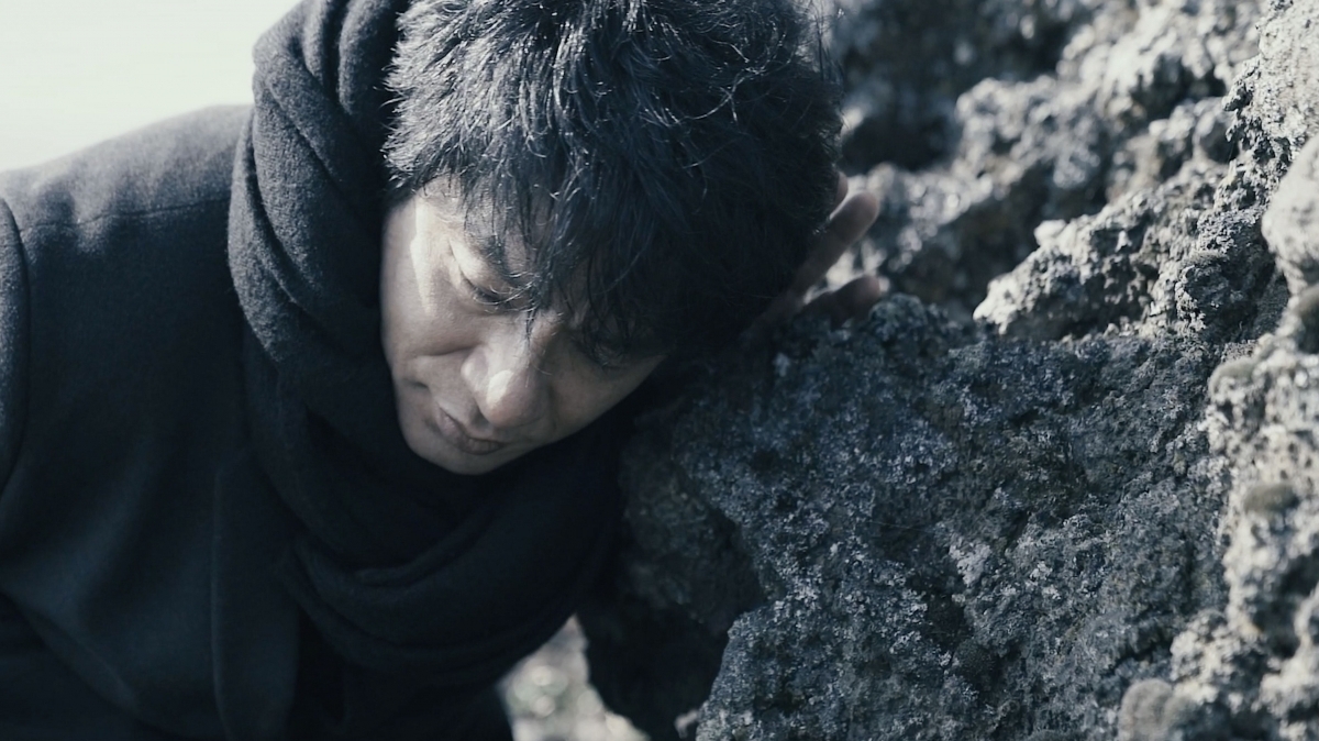 ASKAが唱える“CDシングル”の必…