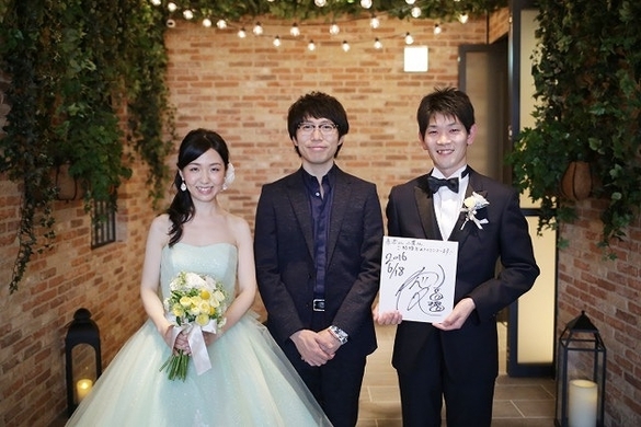 スキマスイッチ 結婚式にサプライズ登場 新郎新婦に 未来花 ミライカ の歌唱プレゼント エキサイトニュース