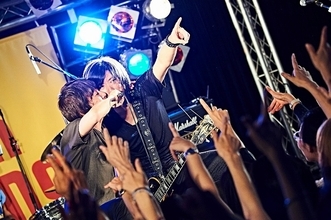 JUN SKY WALKER(S) 原点“渋谷”で新曲初披露ライブ 新たなるスタートを宣言