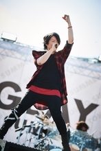 GLAY 真夏のお台場で1万人を集めフリーライブ『TOKYO SUMMERDELICS』を緊急開催