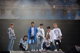BIGBANGの系譜を継ぐ7人組iKONが『a-nation』に登場 「最後まで一緒に遊ぼうね！」