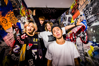 ONE OK ROCKが4大ドームで行なう日本凱旋ツアーをWOWOWが放送