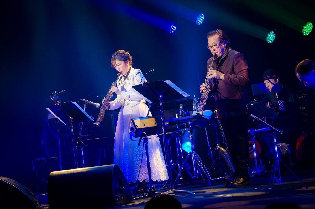 平原綾香、デビュー15周年記念ライブで映画『メリー・ポピンズ リターンズ』日本版エンドソング初披露