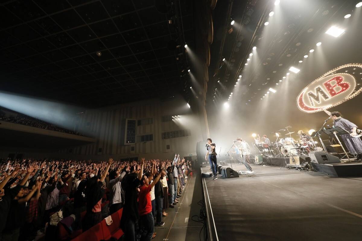 真心ブラザーズ、大盛況のツアーファイナル「30周年イヤーにかこつけて、今年はたくさん遊んでいきたい」