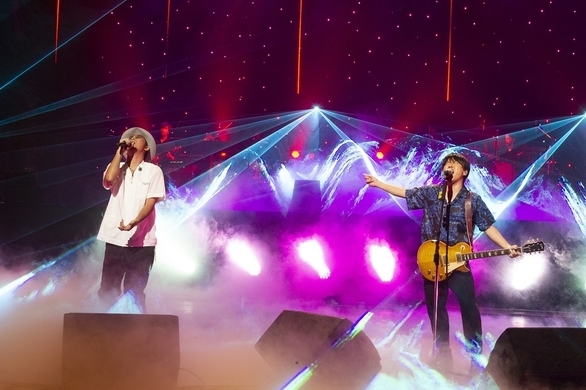 コブクロ 紅白で披露した 今 咲き誇る花たちよ を2月にリリース 14年1月6日 エキサイトニュース