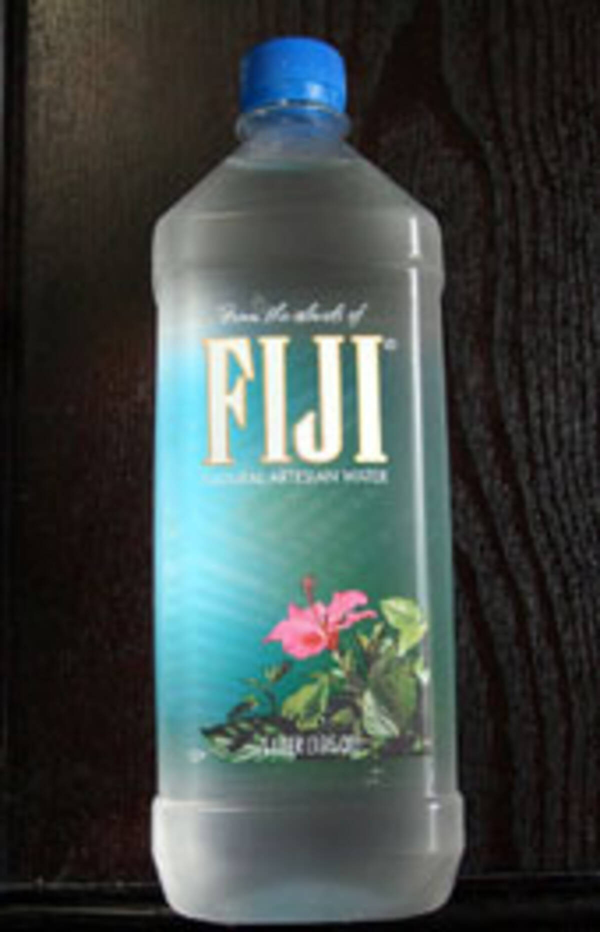 セレブに人気の Fiji Water が日本上陸 07年10月26日 エキサイトニュース