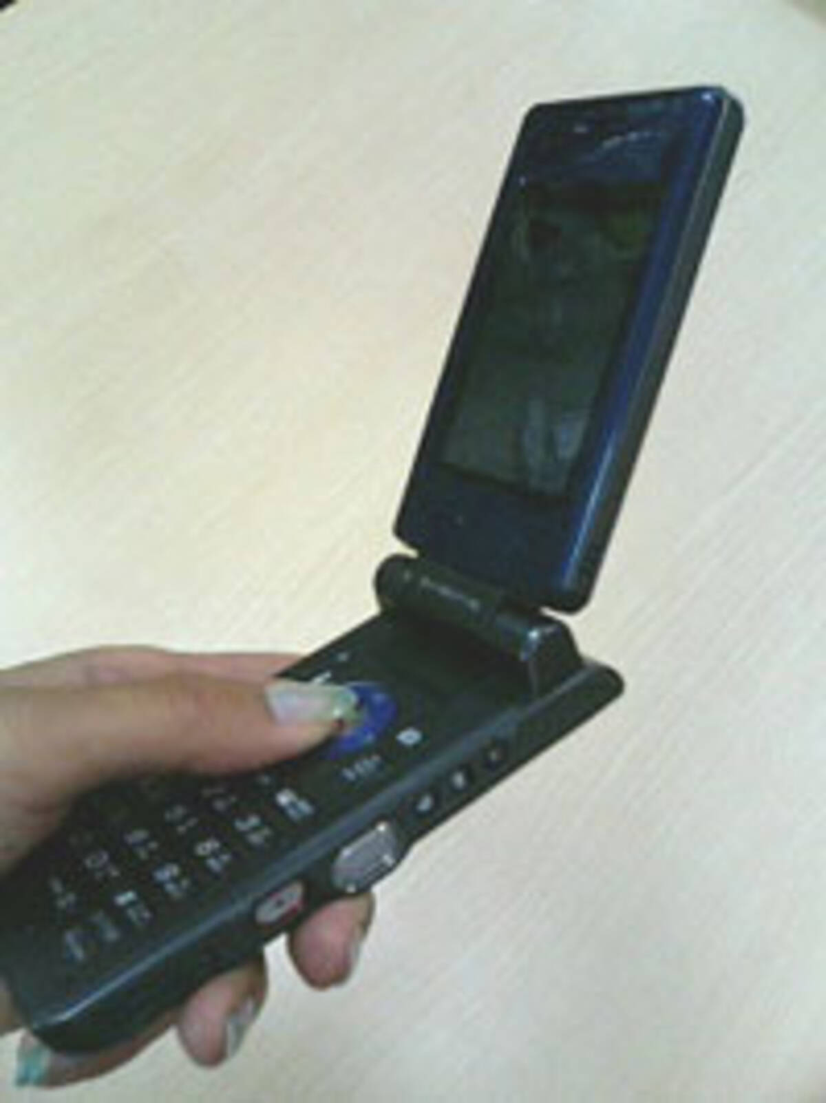 携帯電話 圏外で電池消耗が早く感じるのは気のせいか 2006年6月29日 エキサイトニュース