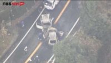 【速報】県道で車3台が絡む事故　うち2台から出火　子ども2人を含む6人を搬送　うち男性1人が意識不明　福岡