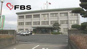 コンビニでモバイルバッテリーを万引き→逃げる際に店員を殴った疑い　事後強盗の容疑で男を逮捕　福岡