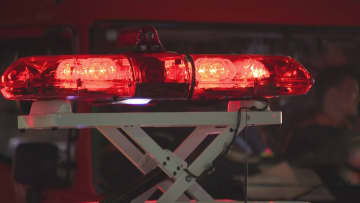 九州自動車道で中央分離帯などに衝突する事故　女性1人死亡　福岡・八女市