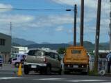 「【続報】重傷3人に　郡山市の国道4号で普通乗用車とトラックが衝突」の画像1