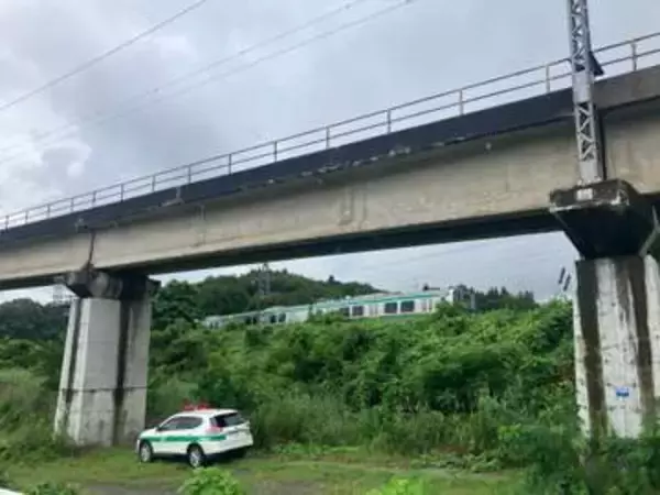 運転再開は午後6時ごろか　東北本線　郡山～福島駅間の上下線で運転を見合わせ