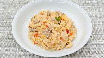 『ラクうまごはん』みそで香ばしく【らっきょうと豚肉の焼きめし】