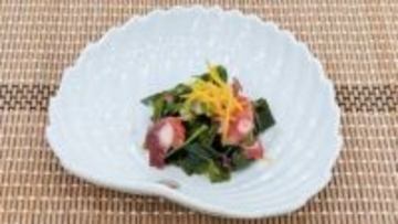 『年末年始に作りたい料理』隠し包丁で食べやすく【梅だこ】