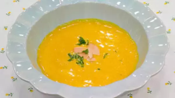 『昭和から愛されるロングセラー食品アレンジレシピ』ヘルシーにカルシウム摂取【かぼちゃのポタージュ】