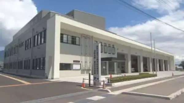 「テントから出てきた男性が倒れた」ワカサギ釣りで一酸化炭素中毒か　男性2人が救急搬送