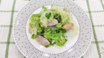 『フライパンひとつで作ろう』カサを減らして食べやすく【野菜とソーセージのブレゼ】