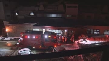 「黒煙と炎が見える」高湯温泉“玉子湯”の職員寮で火事・福島