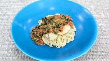 『アイデアめんレシピ』ピリッとさわやか【トマトわさびソースたっぷり！冷やしうどん】